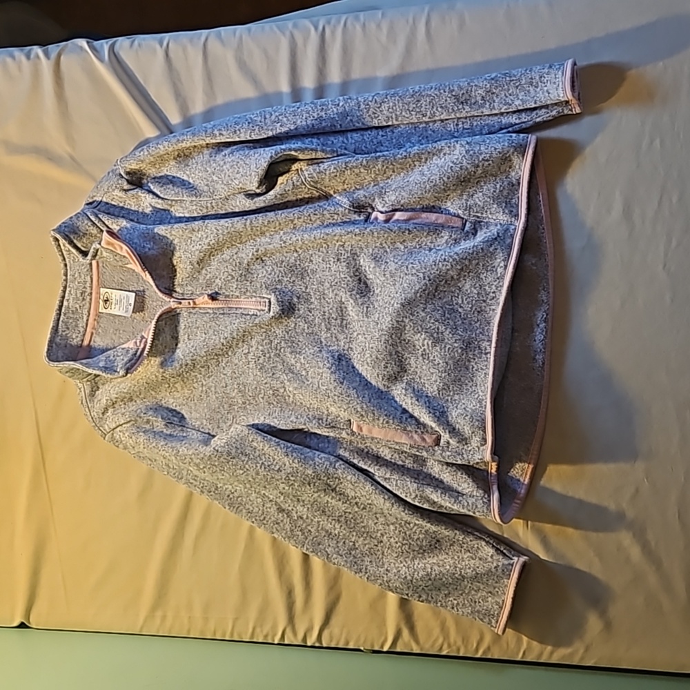Athletic work girl shirt extra large Plus